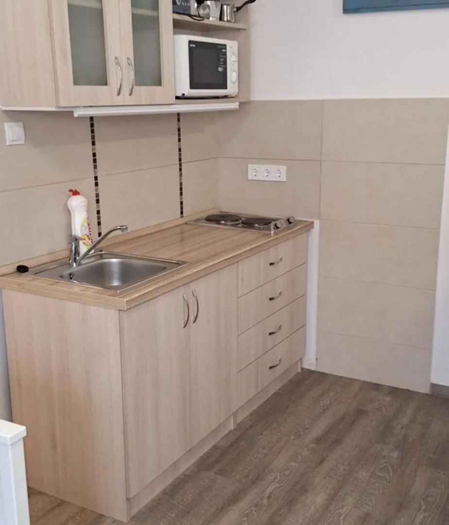 Amira Apartman Eger 0*,