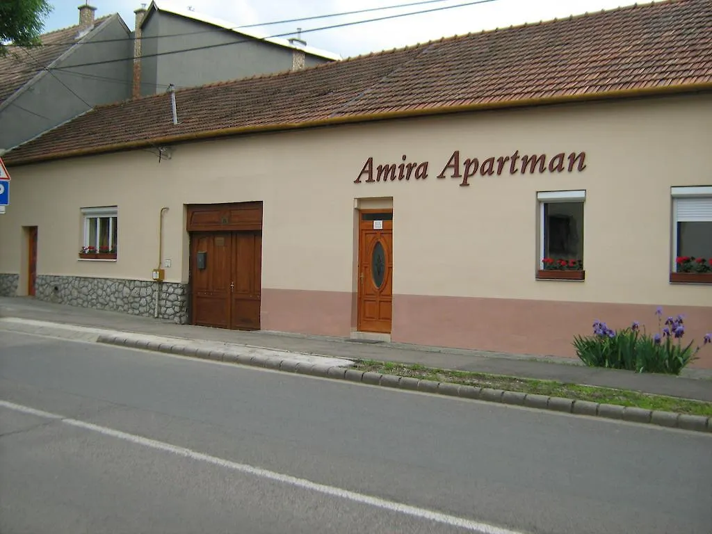 Amira Apartman Eger